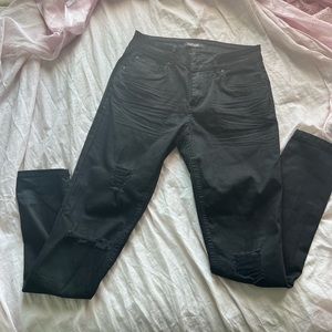 Refuge ripped black skinny jeans